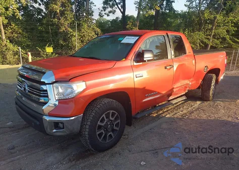 2016 Toyota Tundra Sr5 5.7L V8 z USA, uszkodzony, nr VIN 5TFUW5F12GX554560